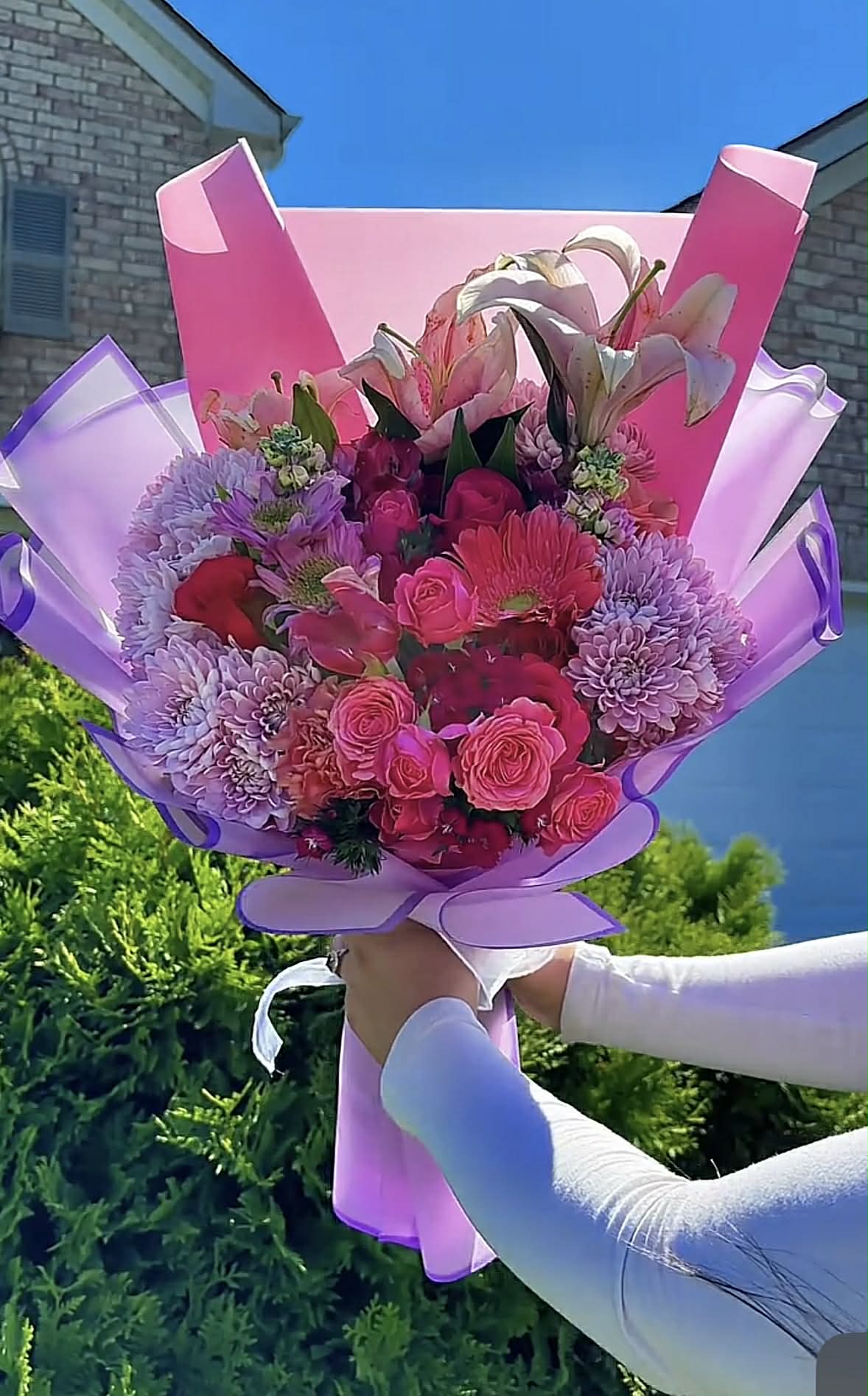 Pink purple mixed flower bouquet